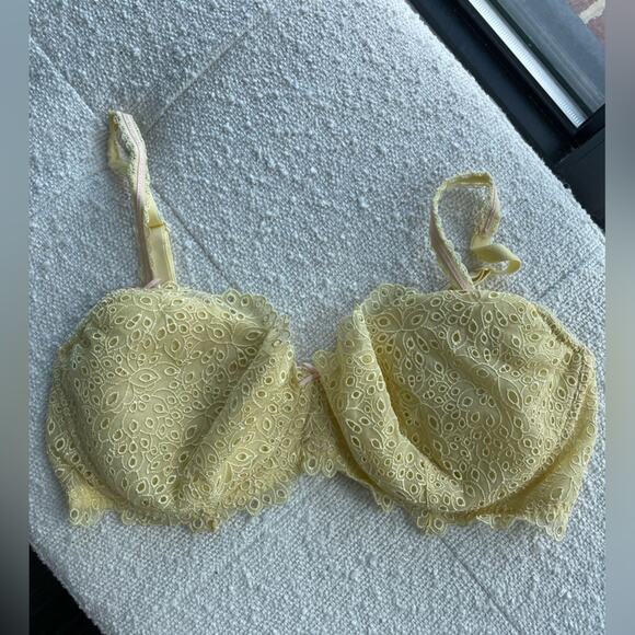 Victoria’s Secret Yellow Lace Bra Size 36DD - Picture 1 of 8